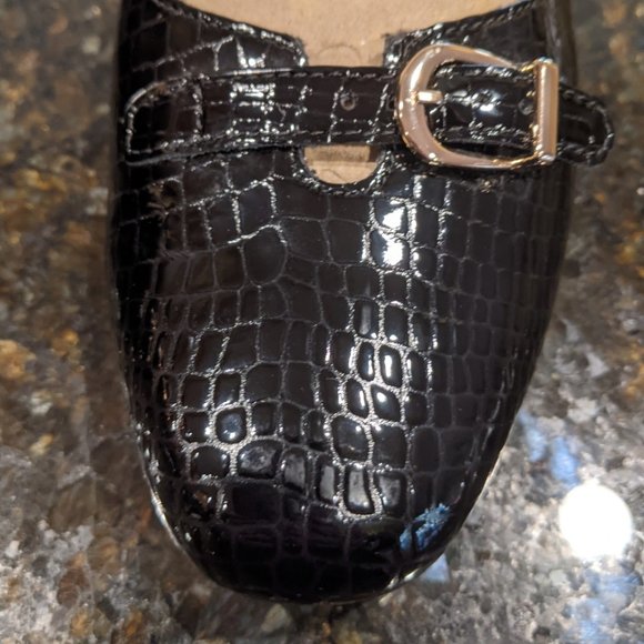 NWOT Clarks Extra Wide Shoes - Picture 3 of 6